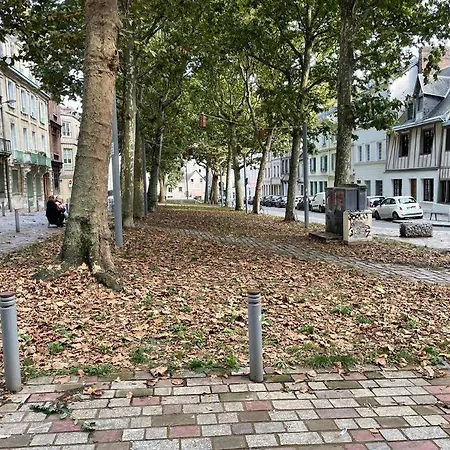 Rougemare Apartman